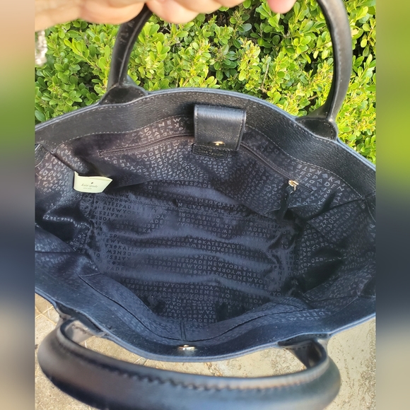 Kate Spade Meriwether Flynn Street Large Leather Tote Purse Bag Black White - Picture 3 of 11